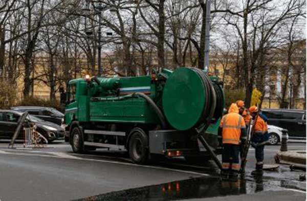 Công nghệ hút bể phốt chân không là gì? Tại sao nên dùng?